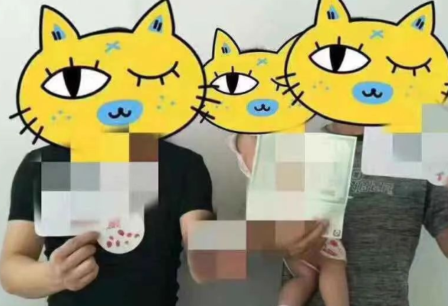 親子鑒定檢驗(yàn)血型血痕，被鑒定人應(yīng)了解自己或近親屬有無(wú)遺傳病史